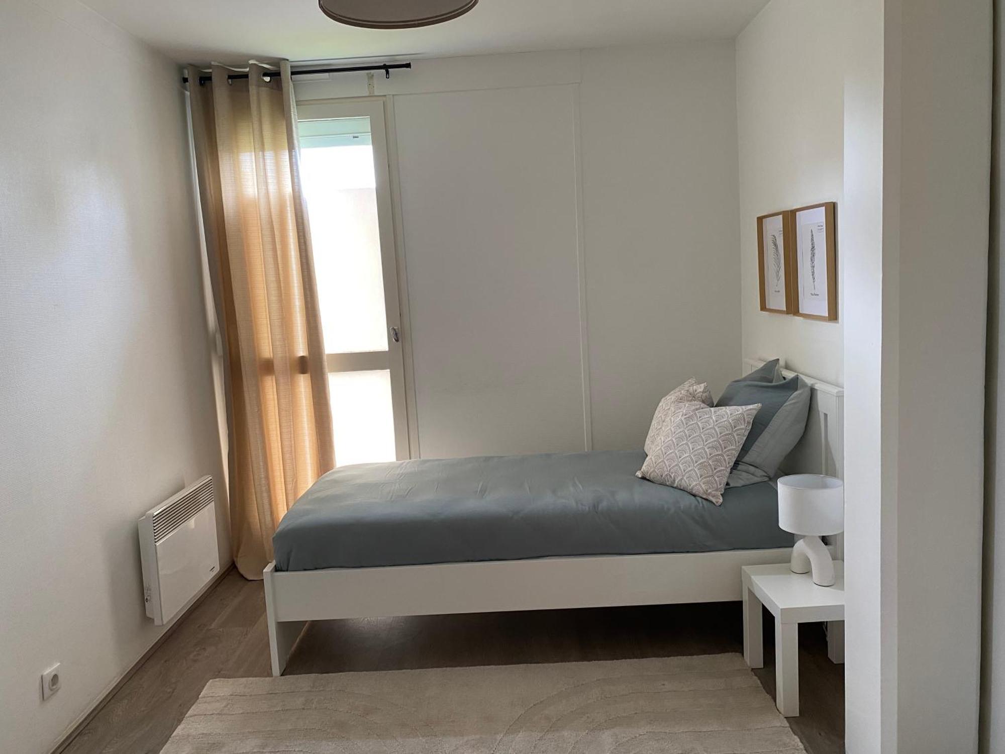 Maison Spacieuse Et Confortable 100M2 Avec Jardin Валь-де-Рёй Экстерьер фото